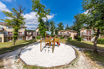 Residence Domaine du Golf d'Albret - Barbaste - Vacancéole - Playground